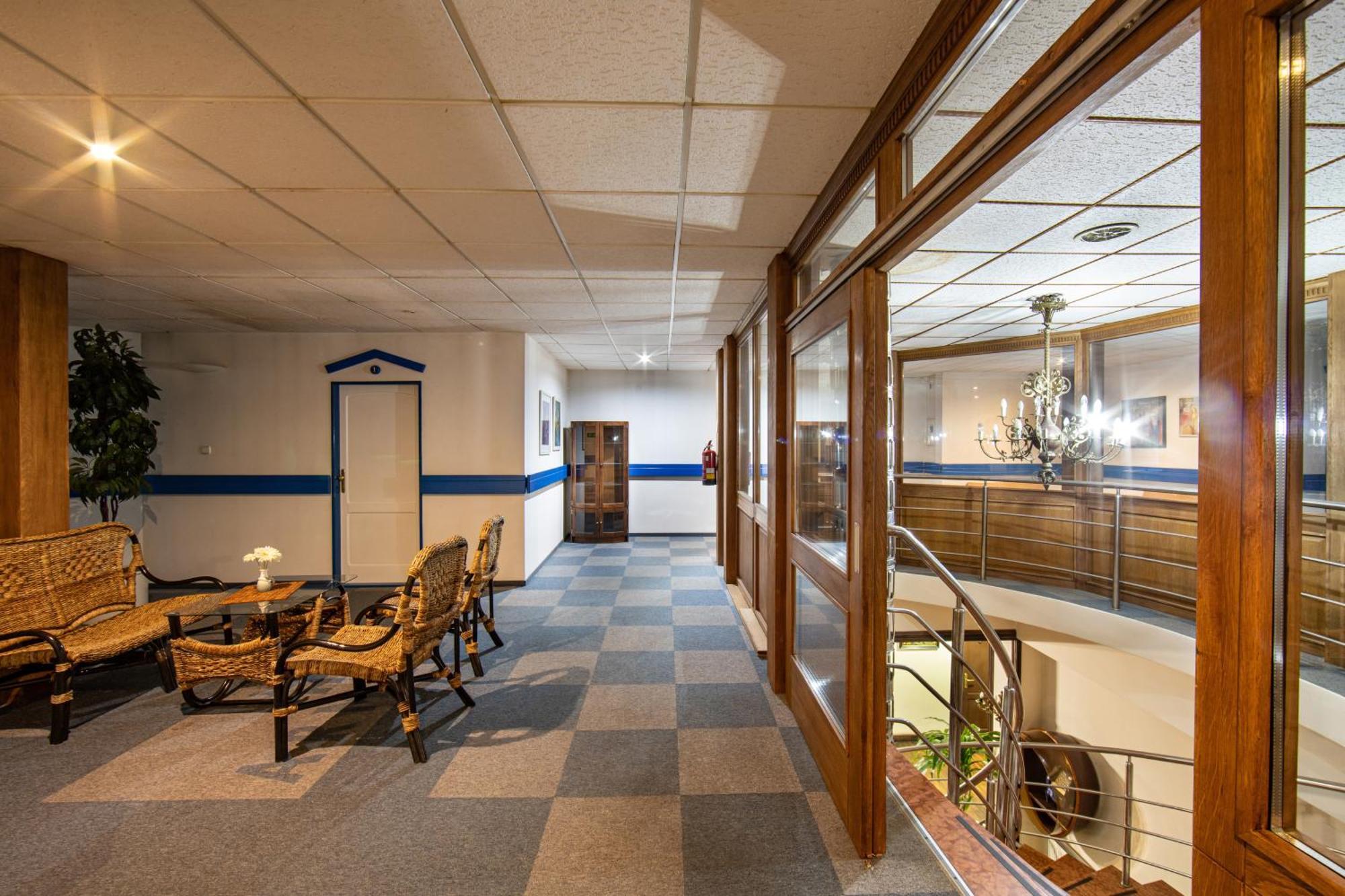 Hotel Armales Stakcin Екстер'єр фото