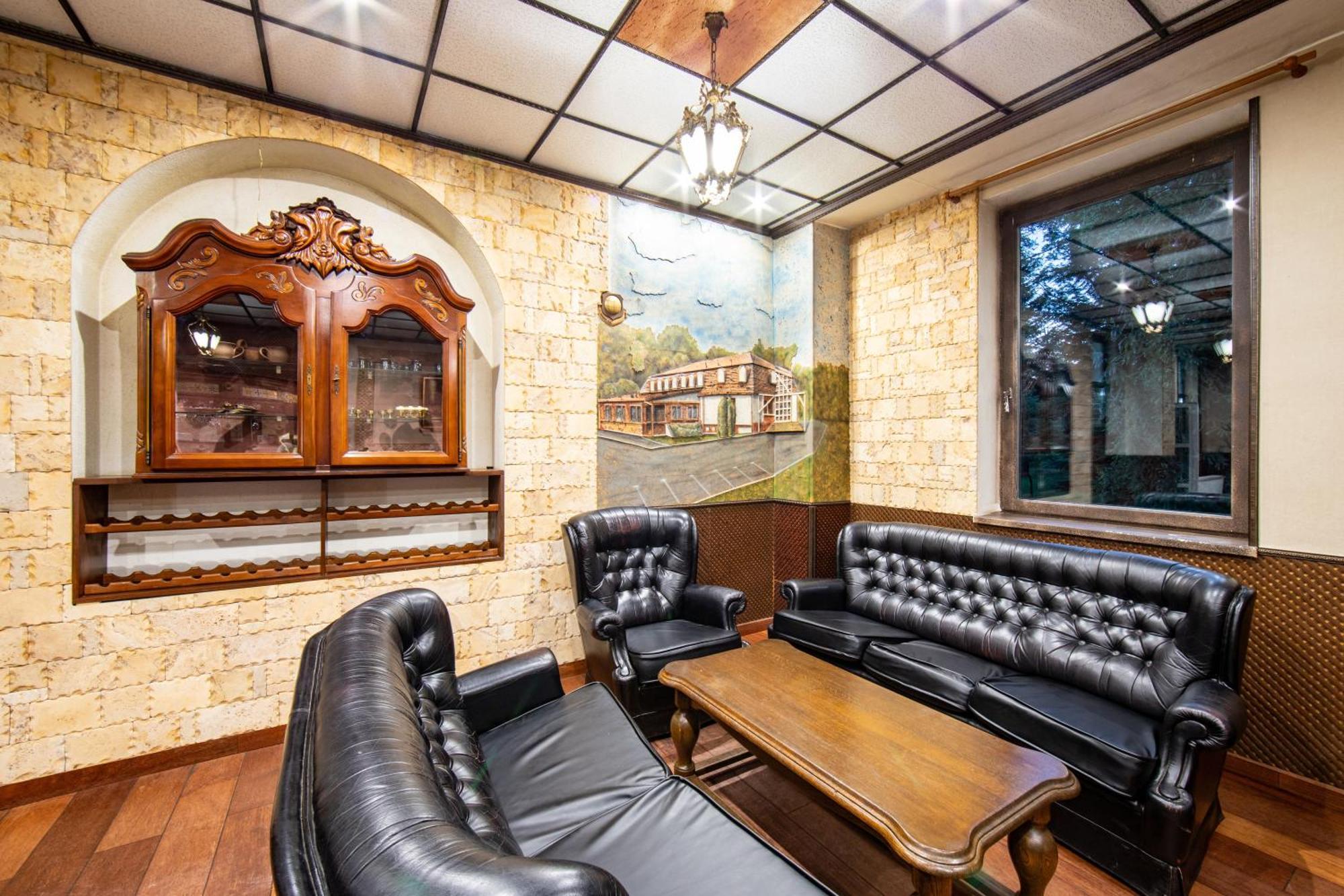 Hotel Armales Stakcin Екстер'єр фото